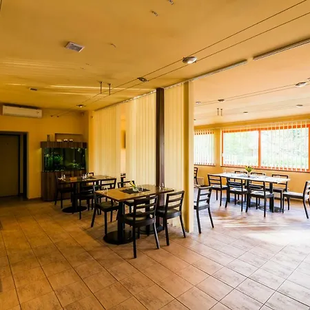Piranha Gasthof 3*
