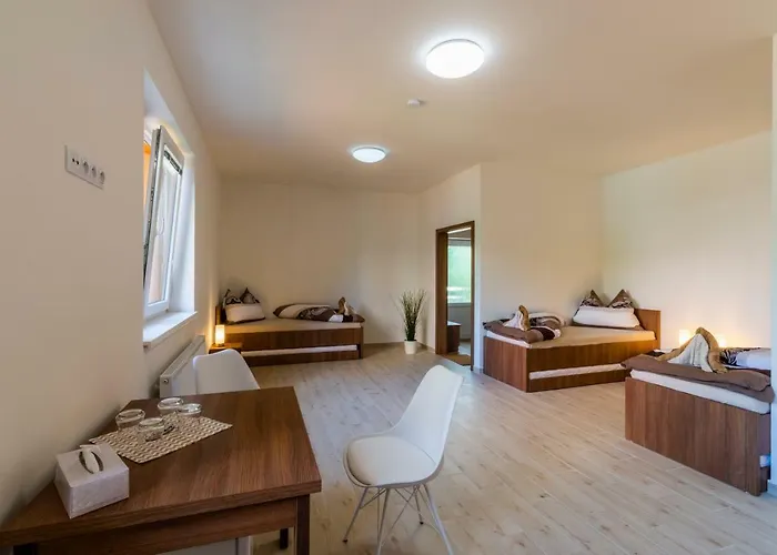 Piranha Guest house Melnik