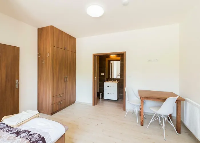 Piranha Guest house 3*